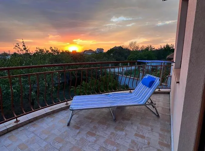 къща каменар * Поморие