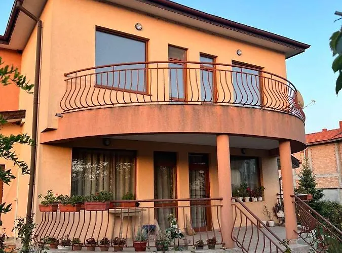 къща каменар Pomorie