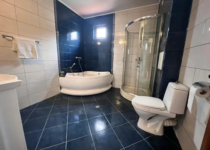 Villa къща каменар Pomorie